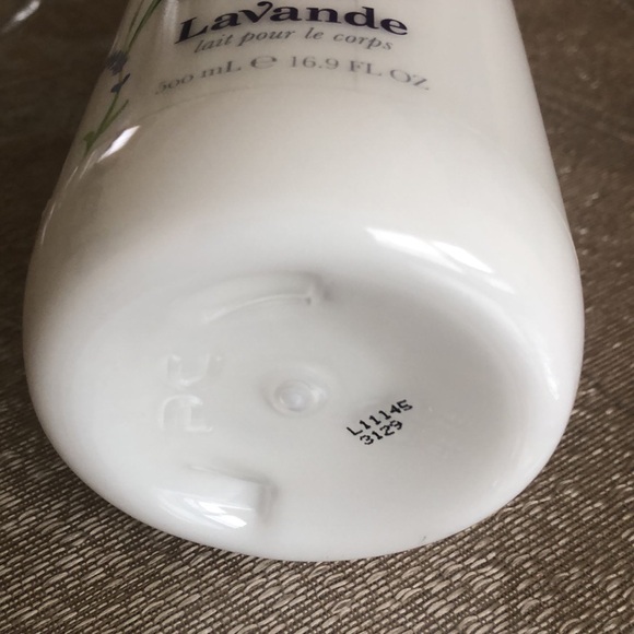 CRABTREE & EVELYN Body Lotion, Lavender - Picture 6 of 6